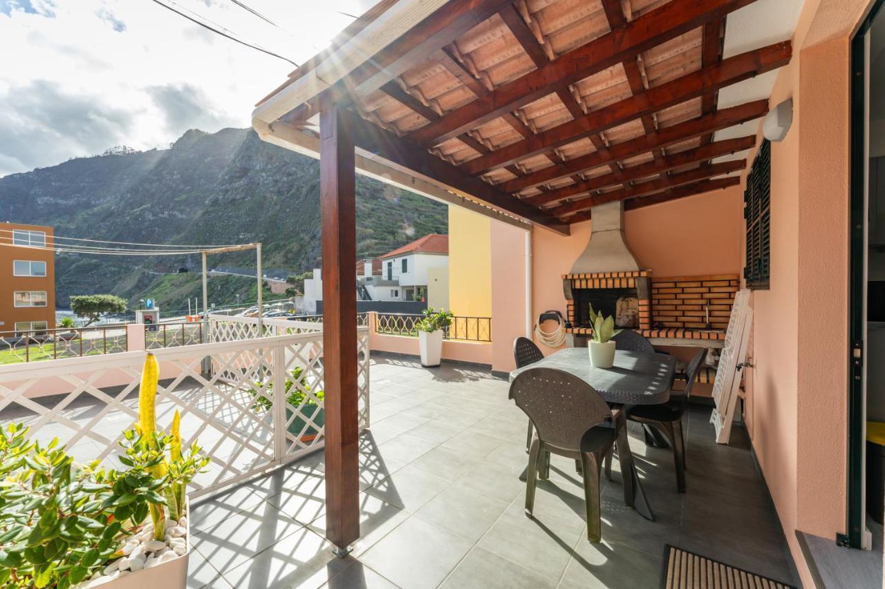 Ocean Breeze Villa Porto Moniz Bagian luar foto